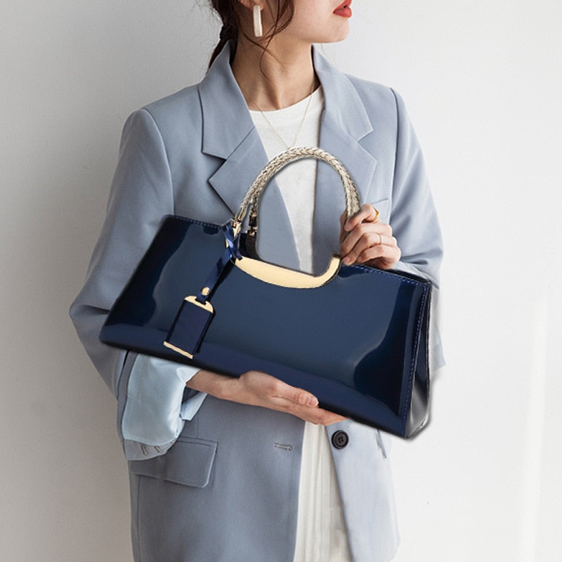 2021 Sexy fashion Light Plastic Patent Leather Portable Female Bag Shoulder Wedding Bag Bridal Bag